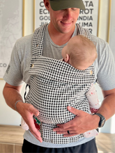 Load image into Gallery viewer, Coco Houndstooth - Woven Jacquard (7-35 lbs)