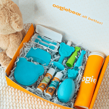 Load image into Gallery viewer, oogiebear first year baby gift set