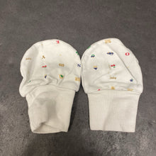 Load image into Gallery viewer, 4pk ABC Mittens