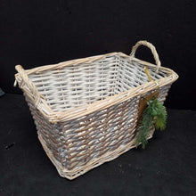 Load image into Gallery viewer, Wicker Basket
