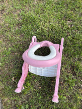 Load image into Gallery viewer, potty training toilet seat w/step stool
