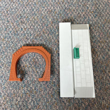Load image into Gallery viewer, Wooden Train Tracks Set