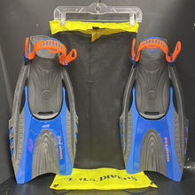 Load image into Gallery viewer, Hingeflex Snorkeling Fins (U.S. Divers)