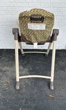 Load image into Gallery viewer, Slim Snacker High Chair