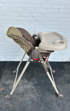 Load image into Gallery viewer, Slim Snacker High Chair