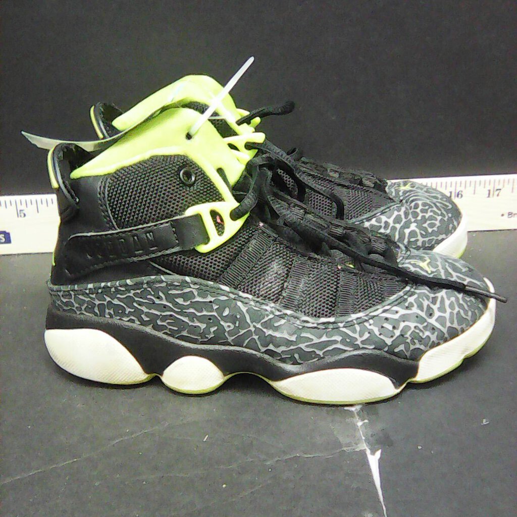 Jordan Six Rings Venom Green sneakers – Encore Kids Consignment