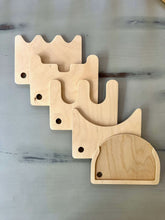 Load image into Gallery viewer, Montessori Wooden Shovel Set: Eco-Friendly Play for Kids