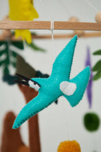 Load image into Gallery viewer, Montessori Baby Mobile Set