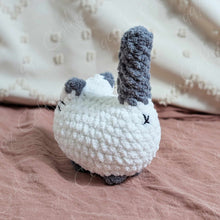 Load image into Gallery viewer, Chubby Siamese Loaf Cat Plushie