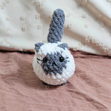 Load image into Gallery viewer, Chubby Siamese Loaf Cat Plushie