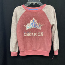 Load image into Gallery viewer, Sequin &quot;Dream on&quot; crown sweatshirt
