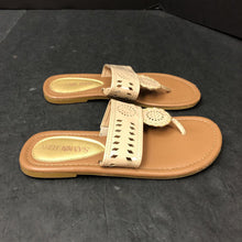 Load image into Gallery viewer, Girls Sandals
