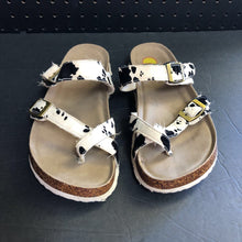 Load image into Gallery viewer, Womens Cow Print Sandals
