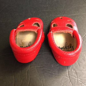 Girls Shoes (Monkey Feet)