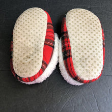 Load image into Gallery viewer, Boys Plaid Slippers
