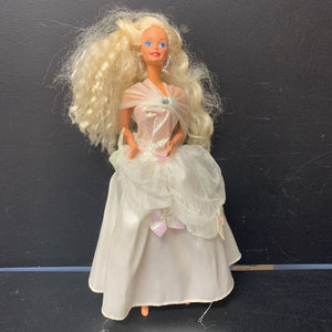 Twist N Turn Doll in Wedding Dress 1966 Vintage Collectible