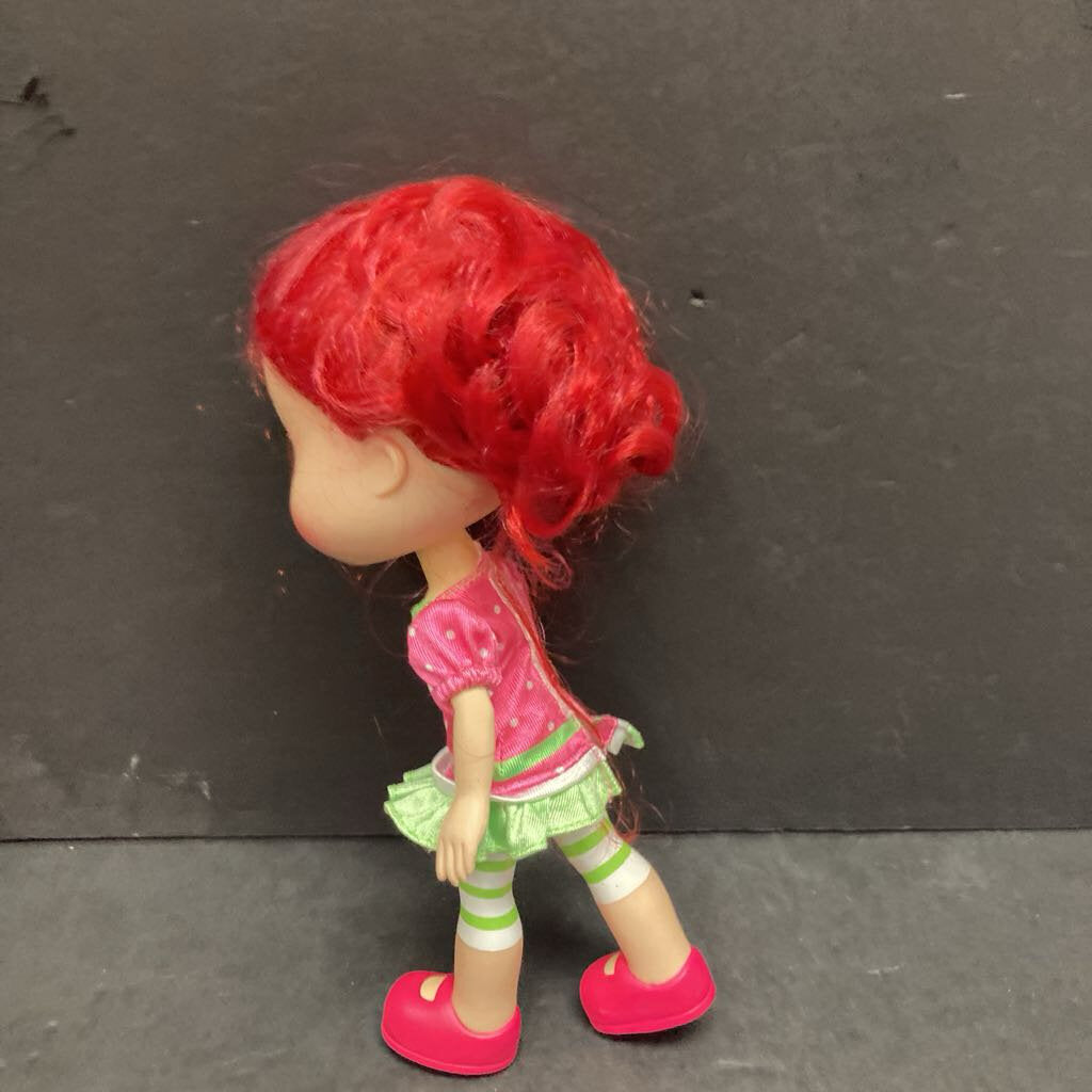 【ずんぐりむっくりさん専用】Dorry Doll Strawberry Shortcake New Scented Styling Toy, Articulated