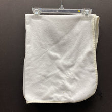 Load image into Gallery viewer, Infant Hooded Bath Towel
