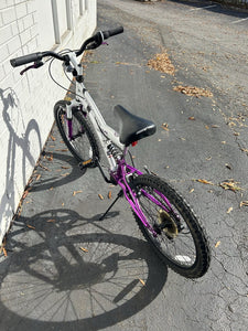 Girl's Shock Force 20 Full Suspension Mountain Bicycle/Bike (Ozone)