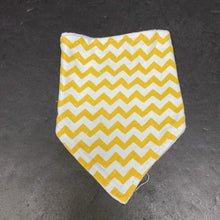 Load image into Gallery viewer, 4pk Cars Bibs