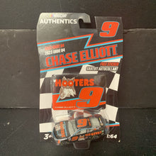 Load image into Gallery viewer, Authentics Chase Elliot #9 Hooters Chevrolet Camaro ZL1 2023
