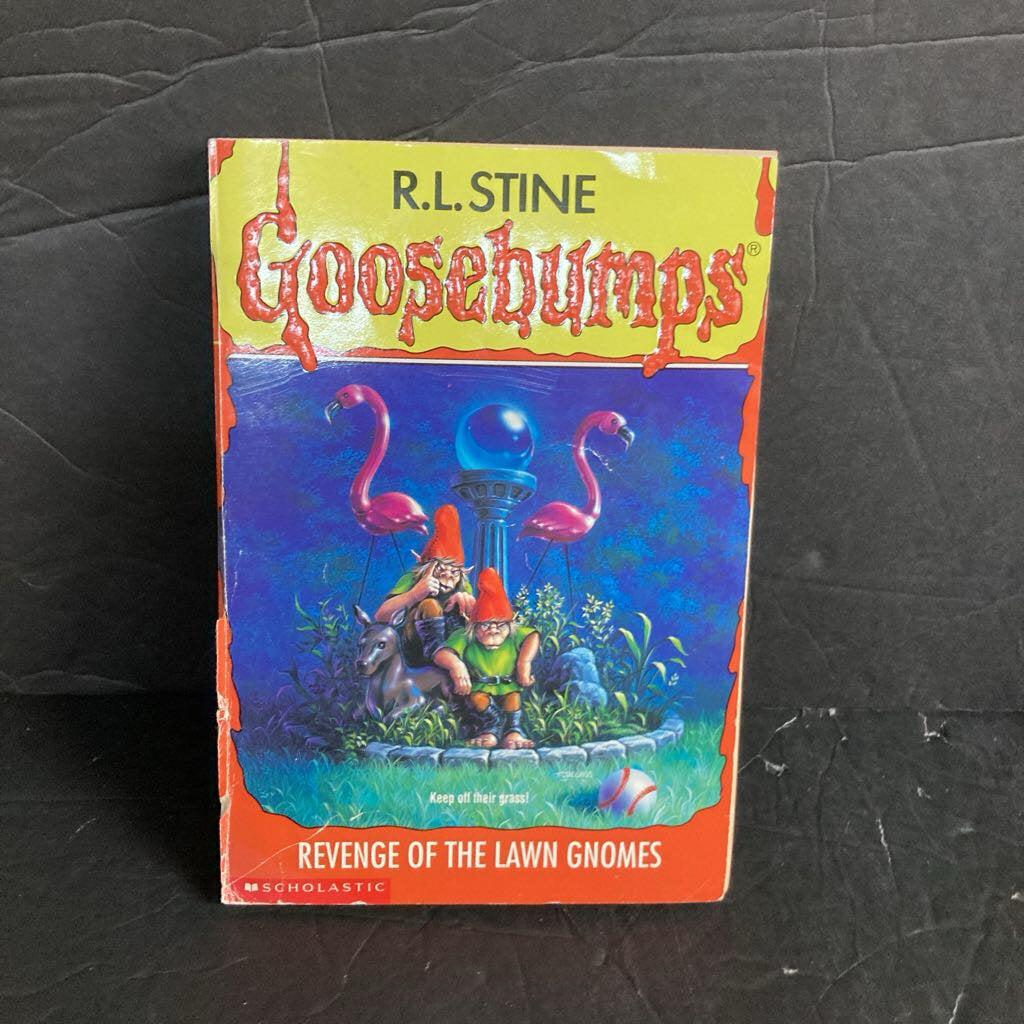 Revenge of the Lawn Gnomes (Goosebumps) (R.L. Stine) -paperback series