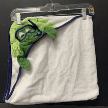 Load image into Gallery viewer, Turtle Infant Hooded Bath Towel
