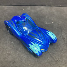 Load image into Gallery viewer, Diecast Cat Car
