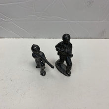 Load image into Gallery viewer, 2pk Cast Iron Army Men
