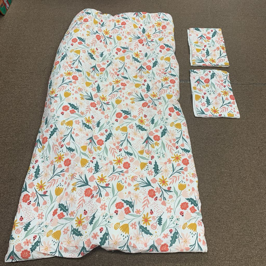 Flowers Comforter Full Bedding Set w/ 2 Pillow Cases
