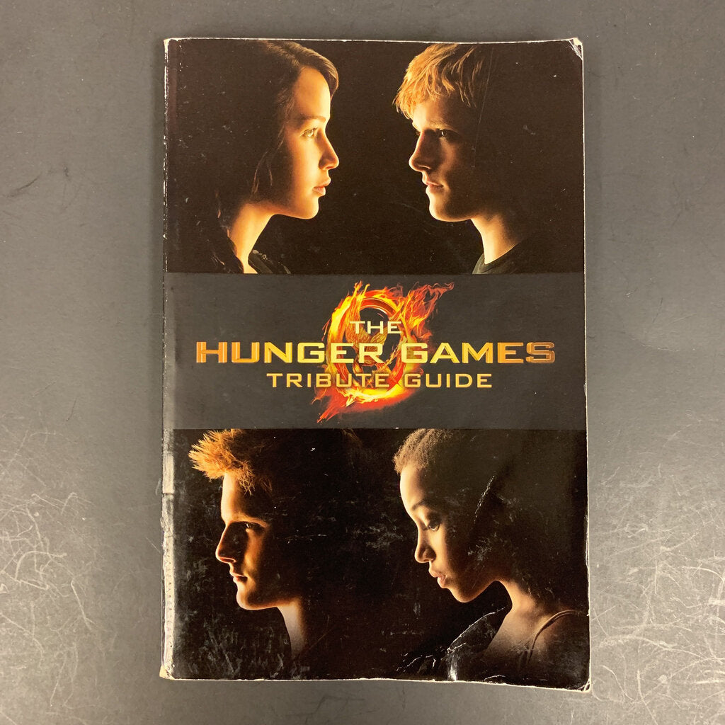The Hunger Games Tribute Guide (Emily Seife) -paperback series