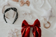 Load image into Gallery viewer, Berry Large Bow Clip
