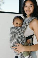 Load image into Gallery viewer, Coco Houndstooth - Woven Jacquard (7-35 lbs)
