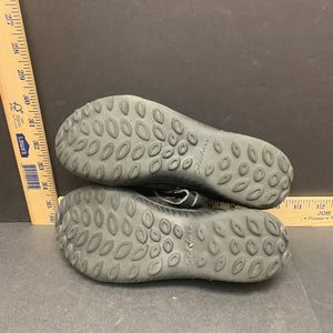 girls flats