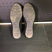 Load image into Gallery viewer, Girl's flat shoes

