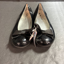 Load image into Gallery viewer, Girl Shoes
