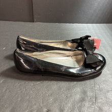 Load image into Gallery viewer, Girl Shoes

