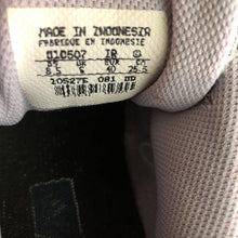 Load image into Gallery viewer, girl sneakers
