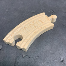 Load image into Gallery viewer, 3 1/4 inch wooden curved track
