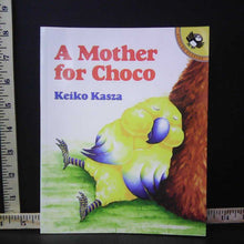 Load image into Gallery viewer, A mother for Choco (Keiko kasza) -Paperback
