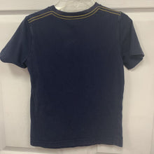 Load image into Gallery viewer, T-shirt w/surfer
