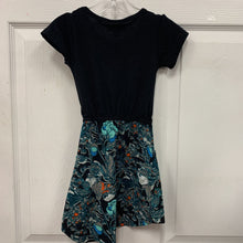 Load image into Gallery viewer, flower dress
