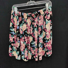 Load image into Gallery viewer, flower skirt
