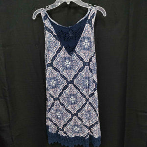 Patterned Tank top w/lace