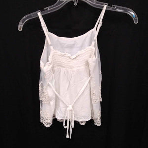 Lace crop top