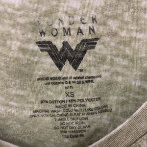"WW" Wonder woman t-shirt