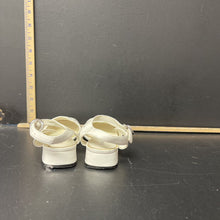 Load image into Gallery viewer, girl dress shoes
