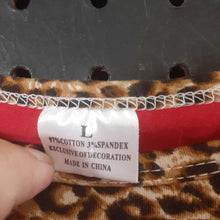 Load image into Gallery viewer, cheetah w/sequins pocket top
