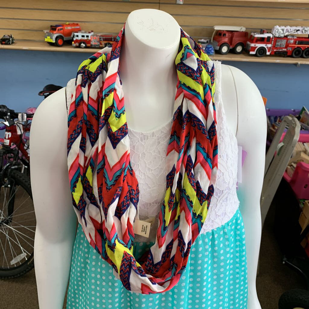 chevron pattern infinity scarf