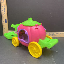 Load image into Gallery viewer, Cinderella Carriage Vintage Collectable

